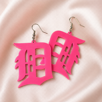 Detroit “D” Acrylic Earrings – Hot Pink